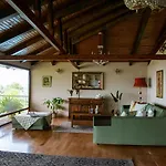 Calypso With Jacuzzi Pool & Sea View