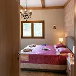Villa Calypso With Jacuzzi Pool & Sea View Nerotriviá