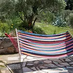 Villa Calypso With Jacuzzi Pool & Sea View Nerotrivia
