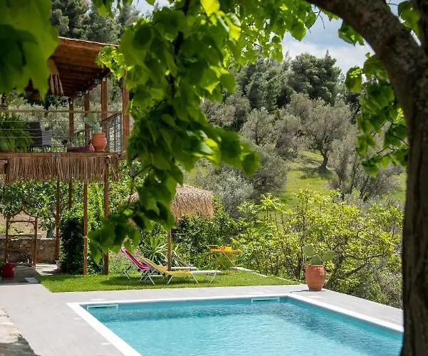 Calypso With Jacuzzi Pool & Sea View