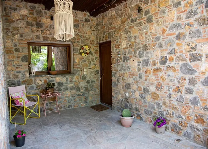 Calypso With Jacuzzi Pool & Sea View