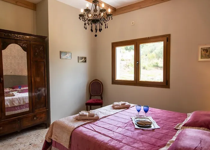 Calypso With Jacuzzi Pool & Sea View *