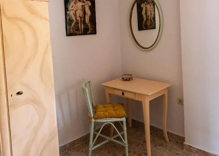 Calypso With Jacuzzi Pool & Sea View