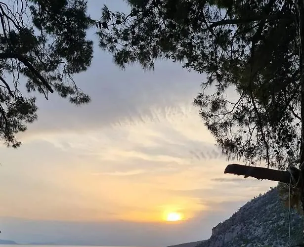 Calypso With Jacuzzi Pool & Sea View Nerotriviá